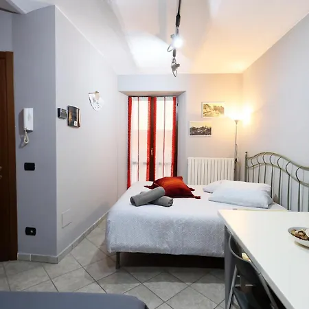 Re Cit Apartament Diano dʼAlba